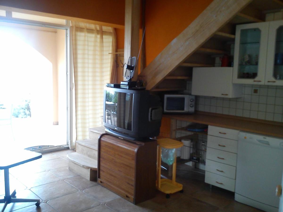 Apartman Atanasov Селине Екстер'єр фото