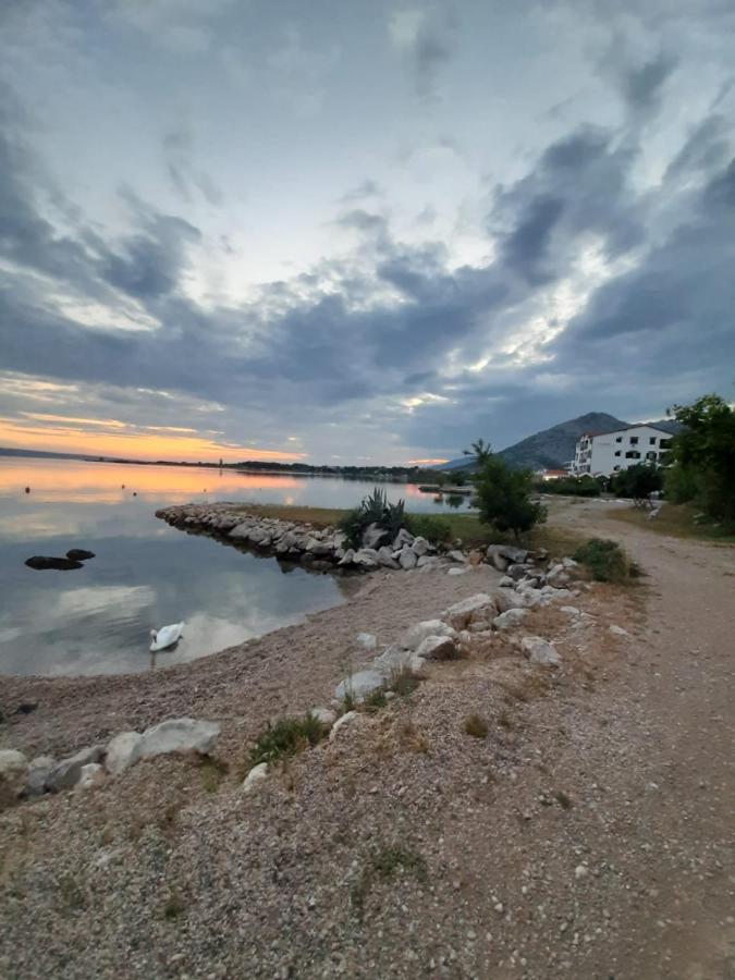 Apartman Atanasov Селине Екстер'єр фото